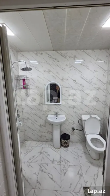 Kirayə verilir 2 otaqlı mənzil 33 m²