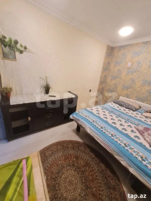 Kirayə verilir 2 otaqlı mənzil 33 m²