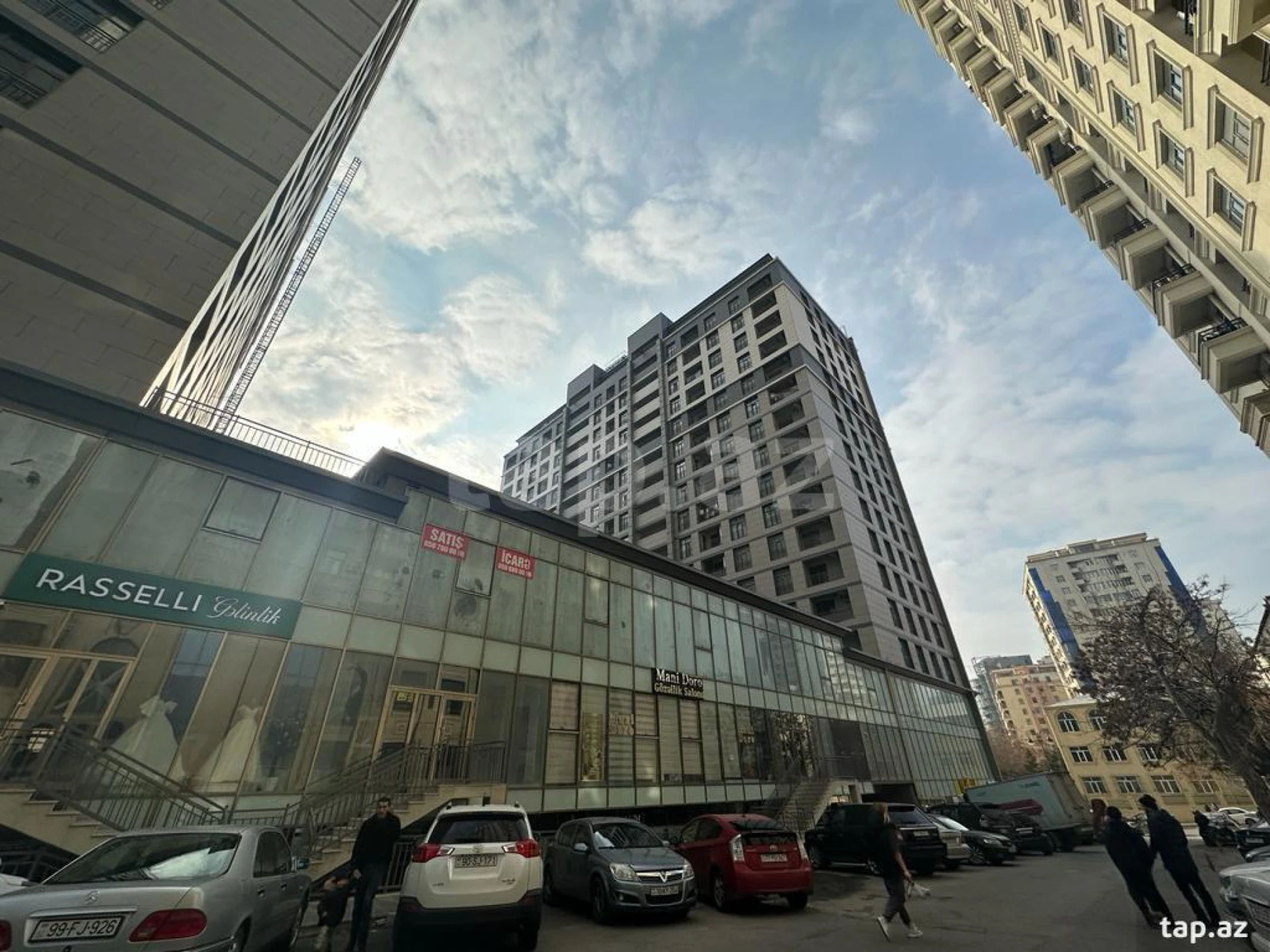 Kirayə verilir 2 otaqlı mənzil 80 m²