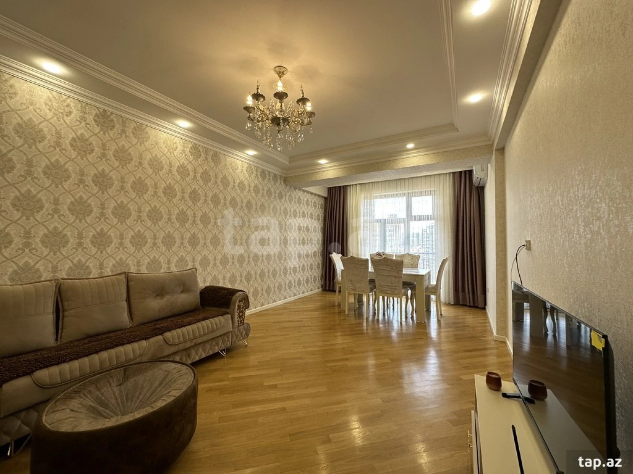 Kirayə verilir 2 otaqlı mənzil 80 m²