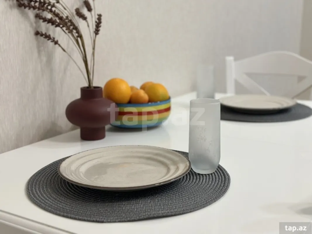 Kirayə verilir 2 otaqlı mənzil 80 m²