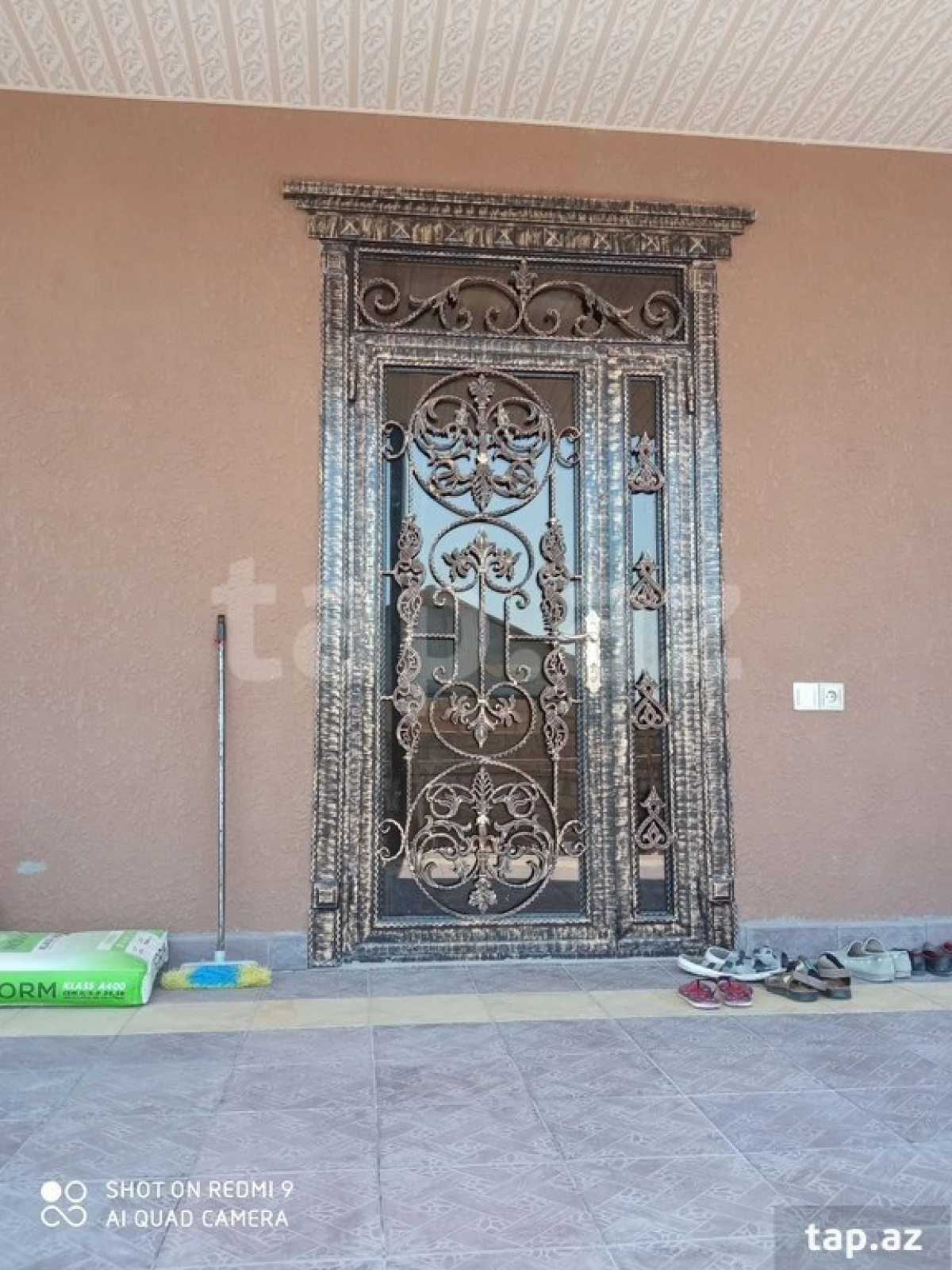 Satılır 3 otaqlı həyət evi
