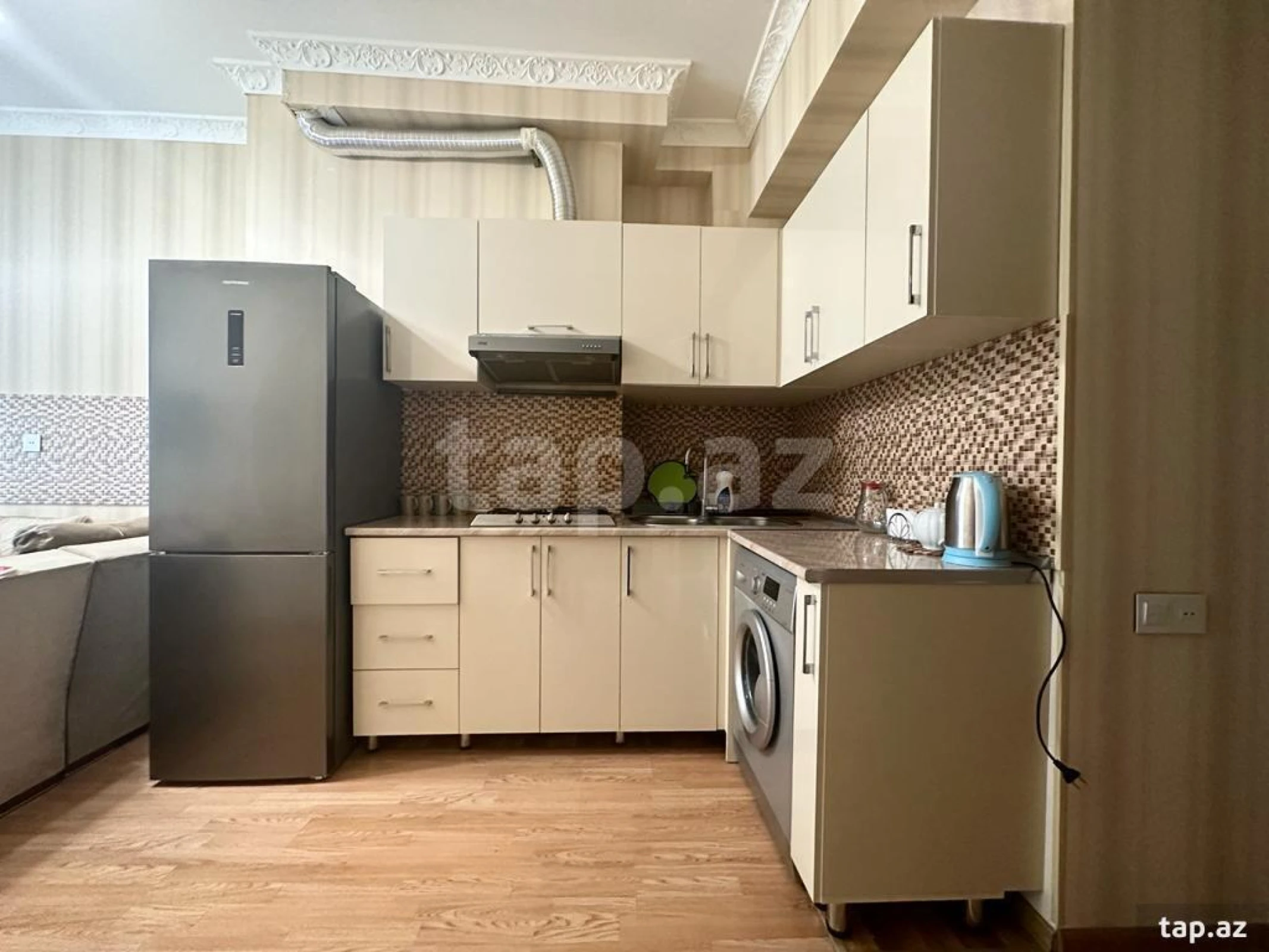 Kirayə verilir 2 otaqlı yeni tikili 52 m²