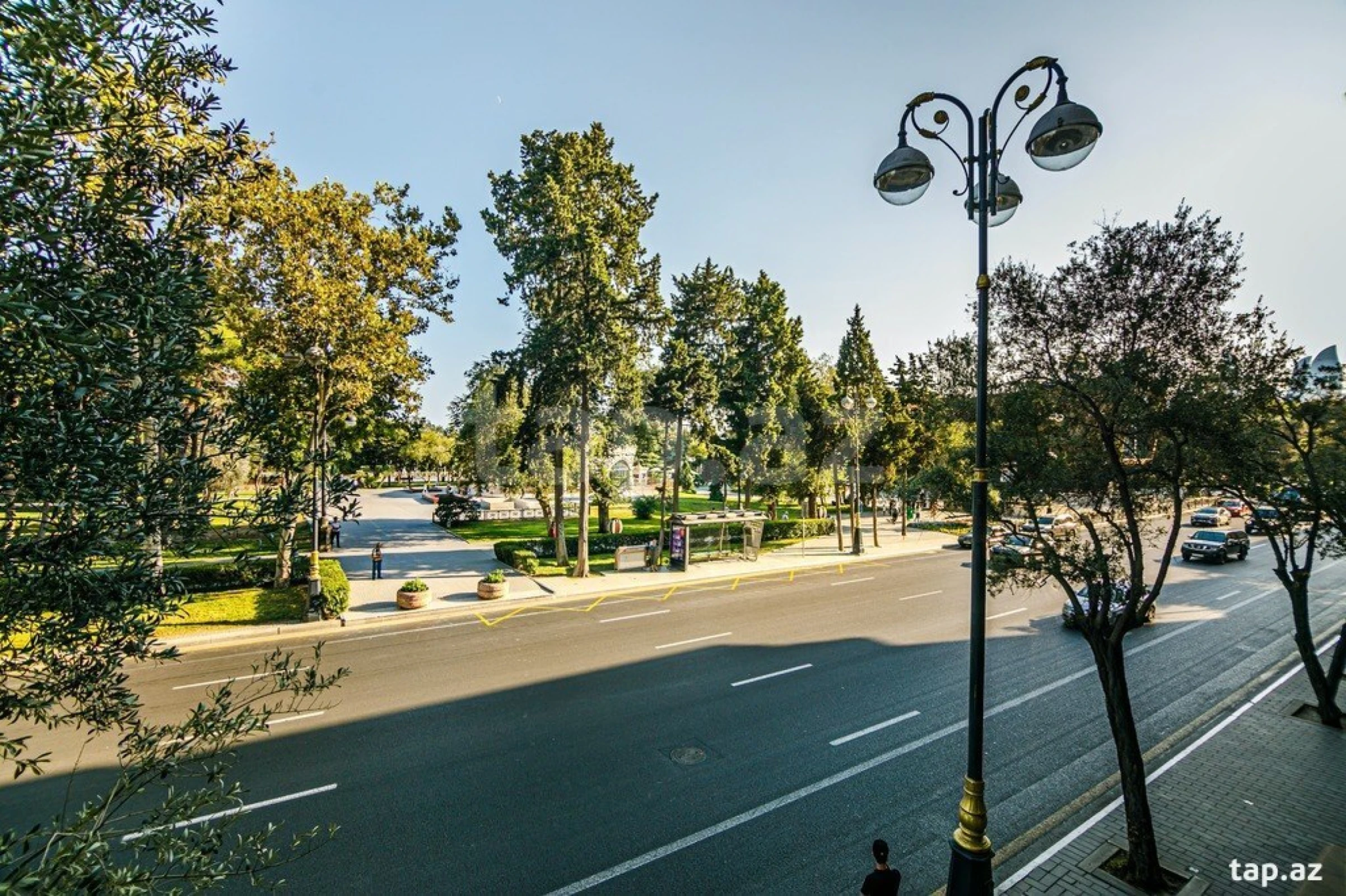 Kirayə verilir 3 otaqlı mənzil 105 m²