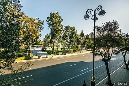 Kirayə verilir 3 otaqlı mənzil 105 m²