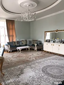 Satılır 9 otaqlı həyət evi