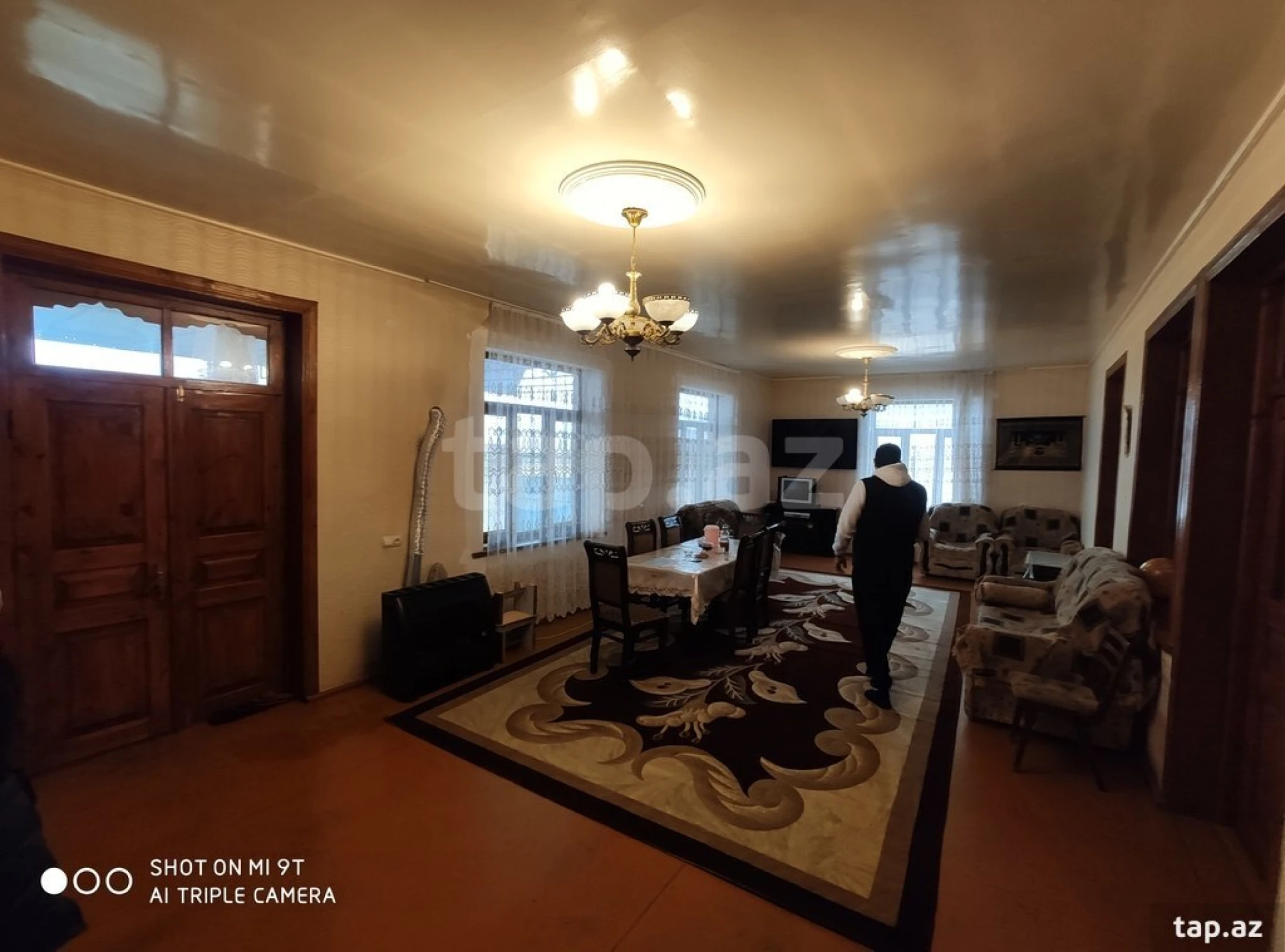 Satılır 4 otaqlı həyət evi