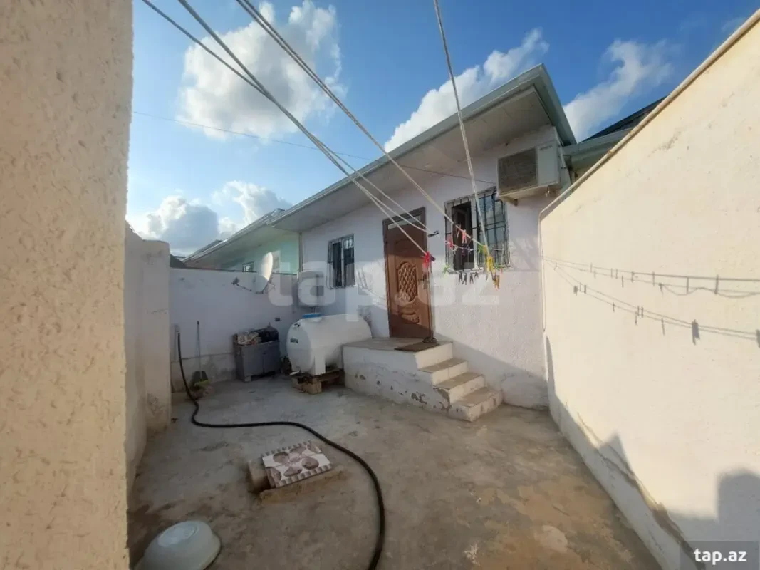 Satılır 3 otaqlı həyət evi 120 m²