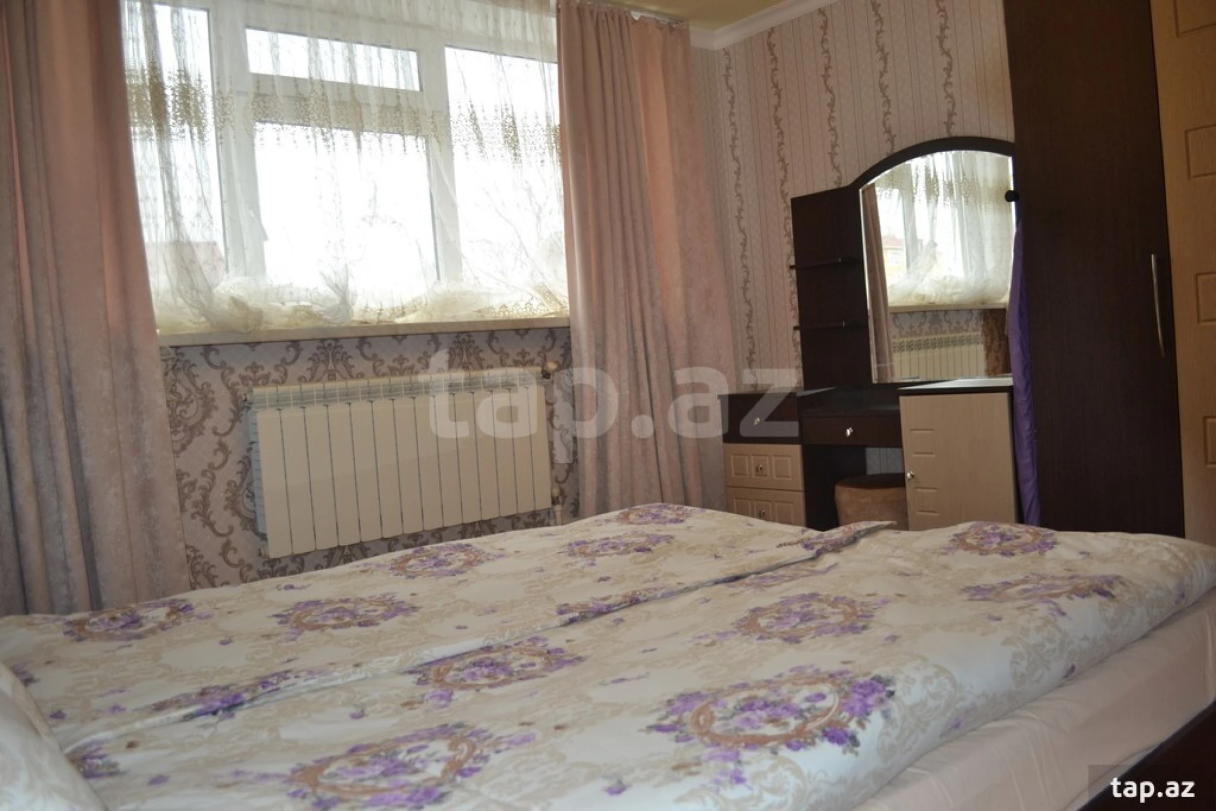 Kirayə verilir 3 otaqlı həyət evi