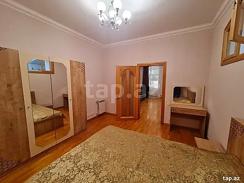 Kirayə verilir 2 otaqlı mənzil 70 m²