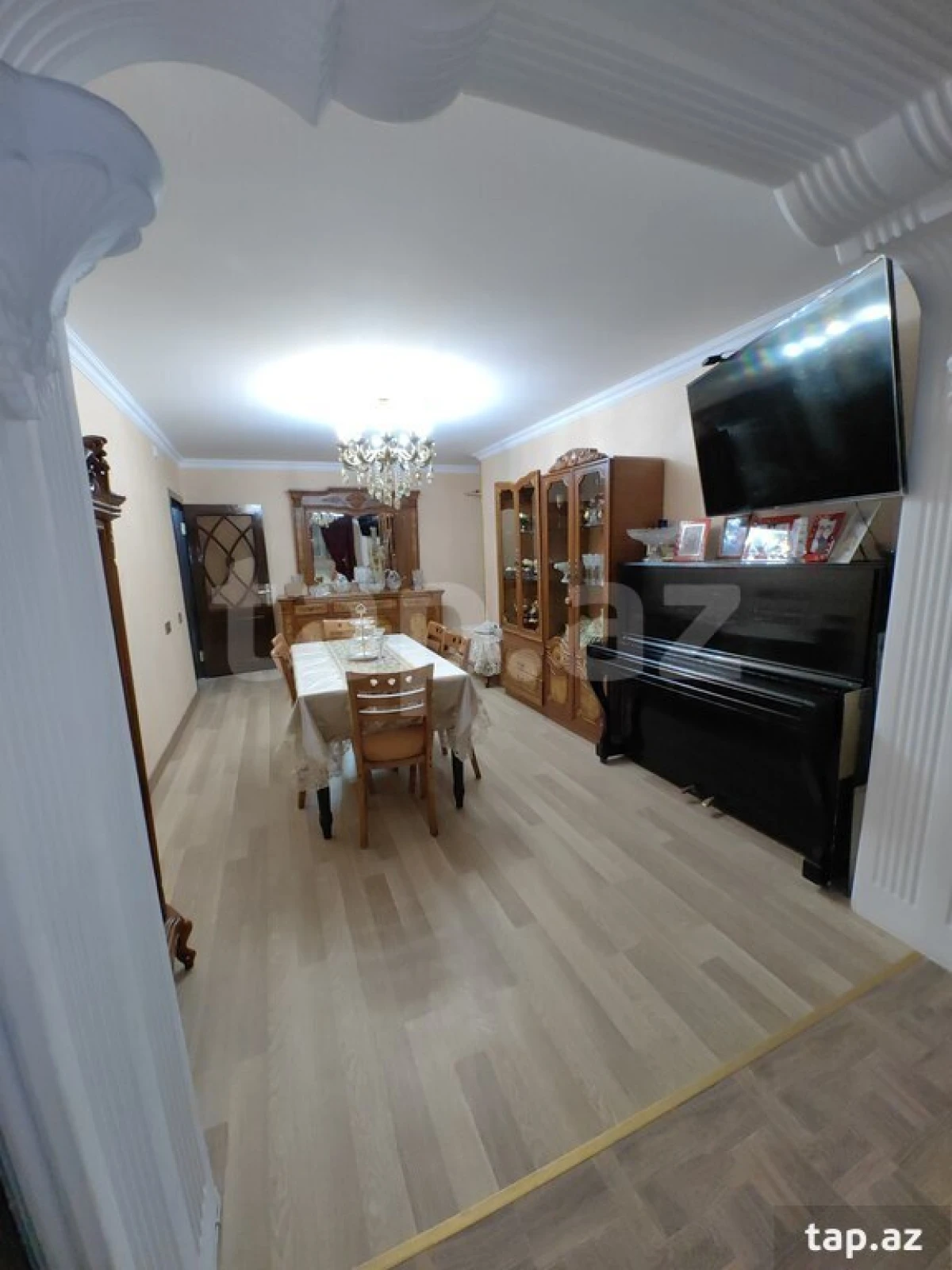 Satılır 5 otaqlı mənzil 112 m²