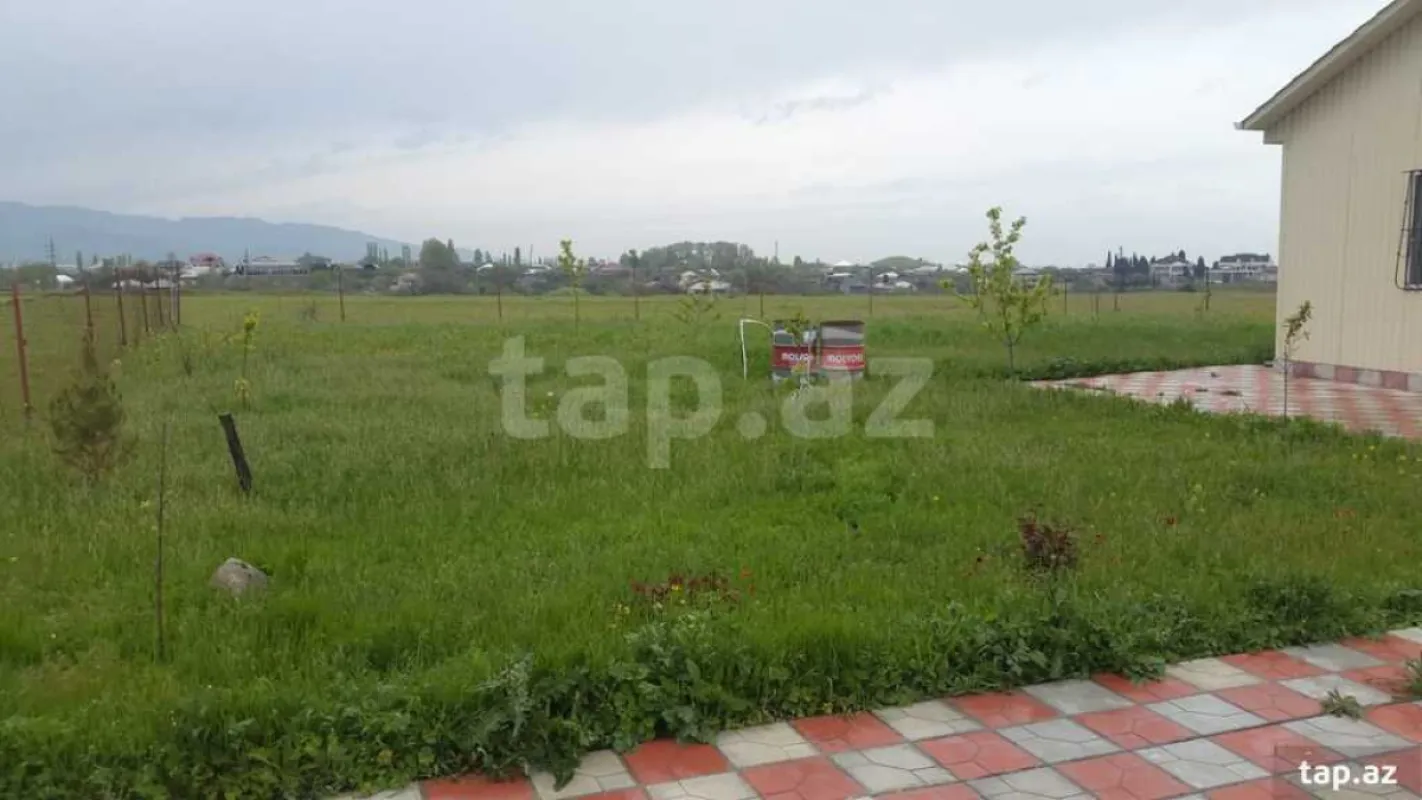 Satılır 2 otaqlı həyət evi