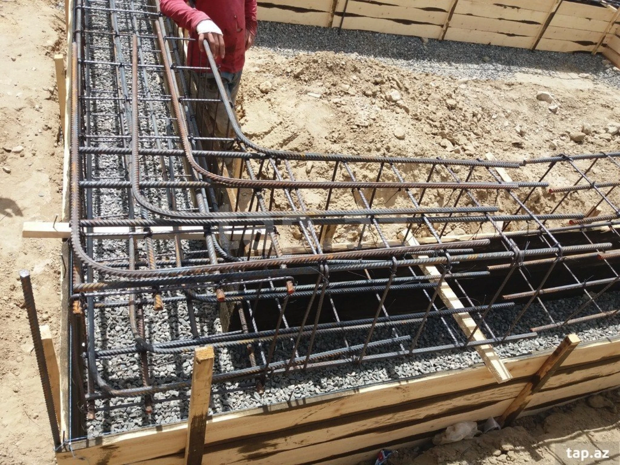 Satılır 10 otaqlı həyət evi 768 m²