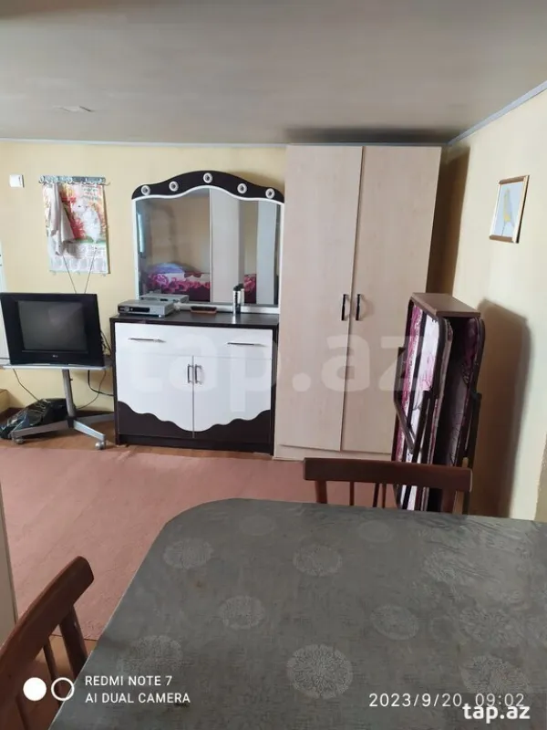 Kirayə verilir 2 otaqlı həyət evi 50 m²