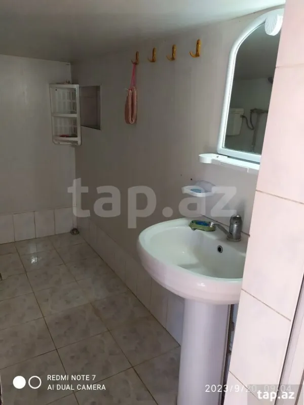 Kirayə verilir 2 otaqlı həyət evi 50 m²