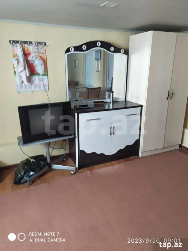 Kirayə verilir 2 otaqlı həyət evi 50 m²