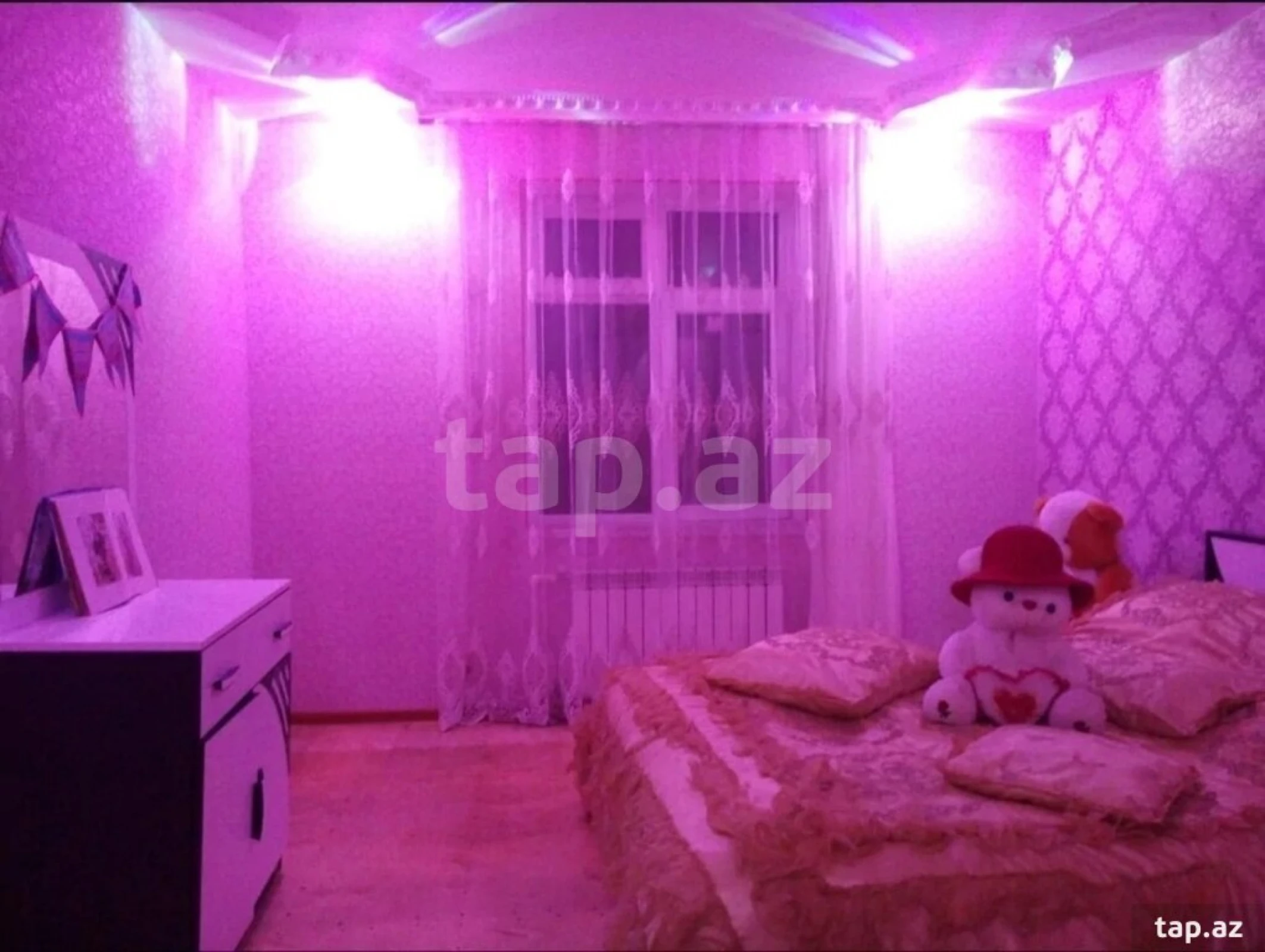 Satılır 6 otaqlı həyət evi