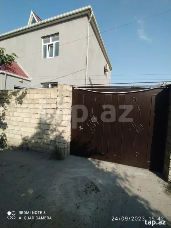 Satılır 5 otaqlı həyət evi