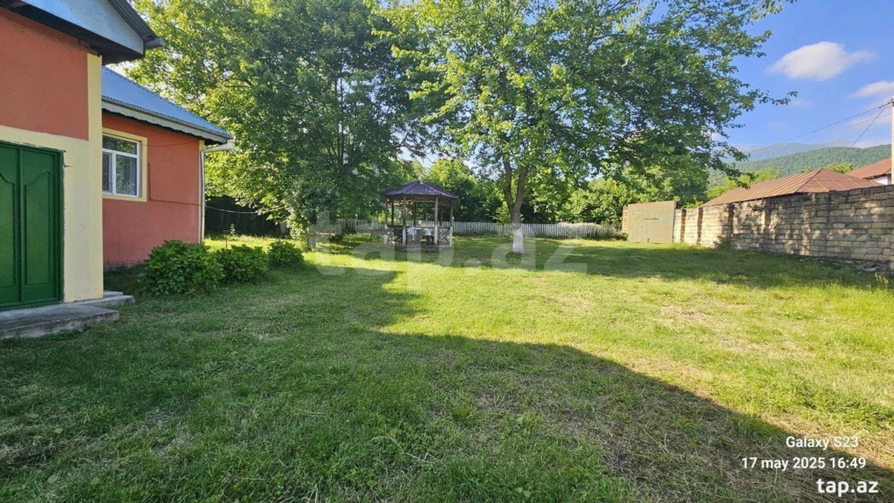 Kirayə verilir 3 otaqlı həyət evi