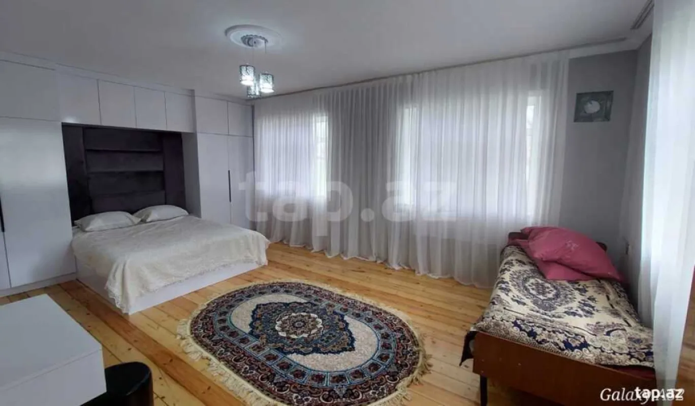 Kirayə verilir 3 otaqlı həyət evi