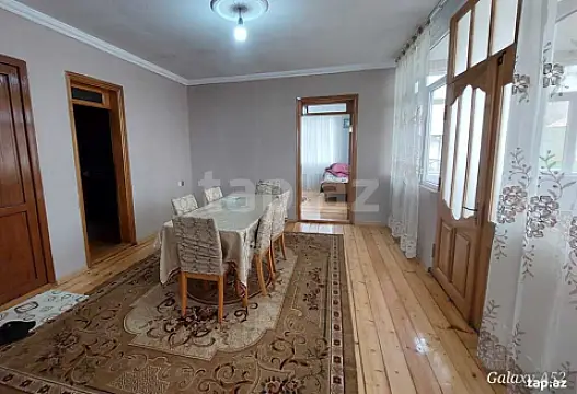 Kirayə verilir 3 otaqlı həyət evi