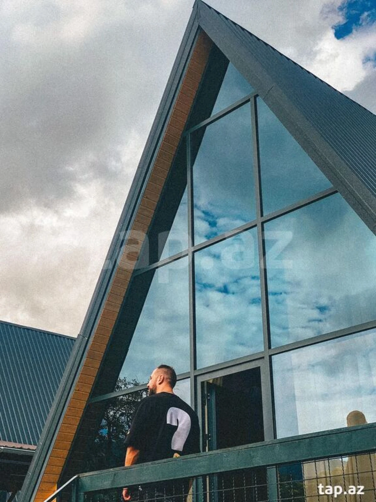 Kirayə verilir 2 otaqlı həyət evi 90 m²