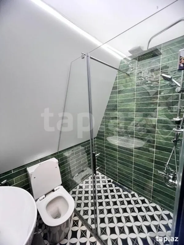 Kirayə verilir 2 otaqlı həyət evi 90 m²