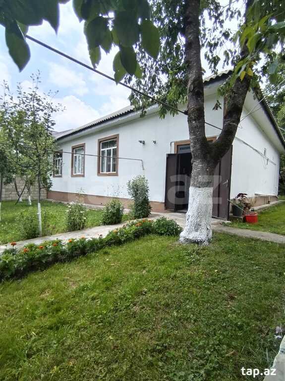 Kirayə verilir 3 otaqlı həyət evi 120 m²