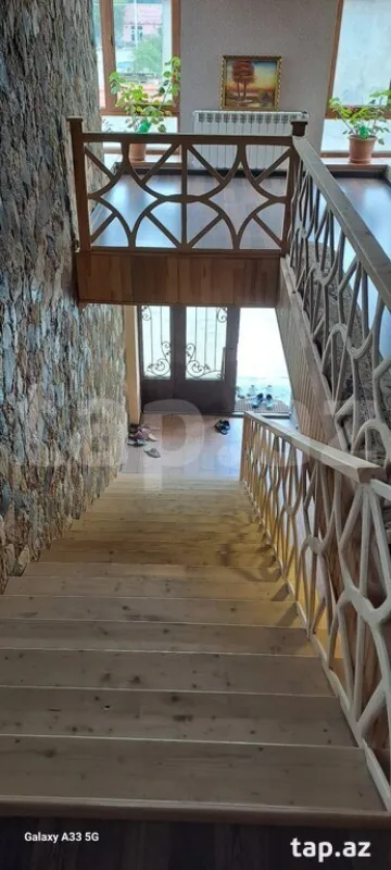 Satılır 4 otaqlı həyət evi