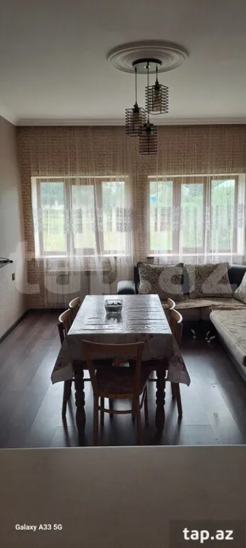 Satılır 4 otaqlı həyət evi