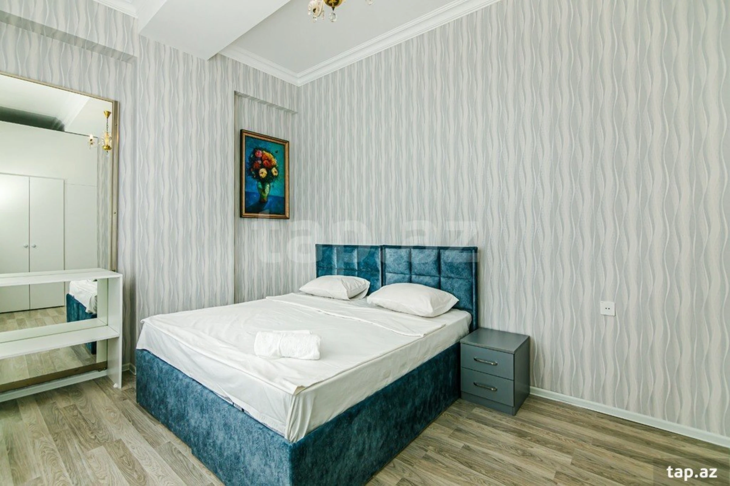 Kirayə verilir 3 otaqlı yeni tikili 100 m²