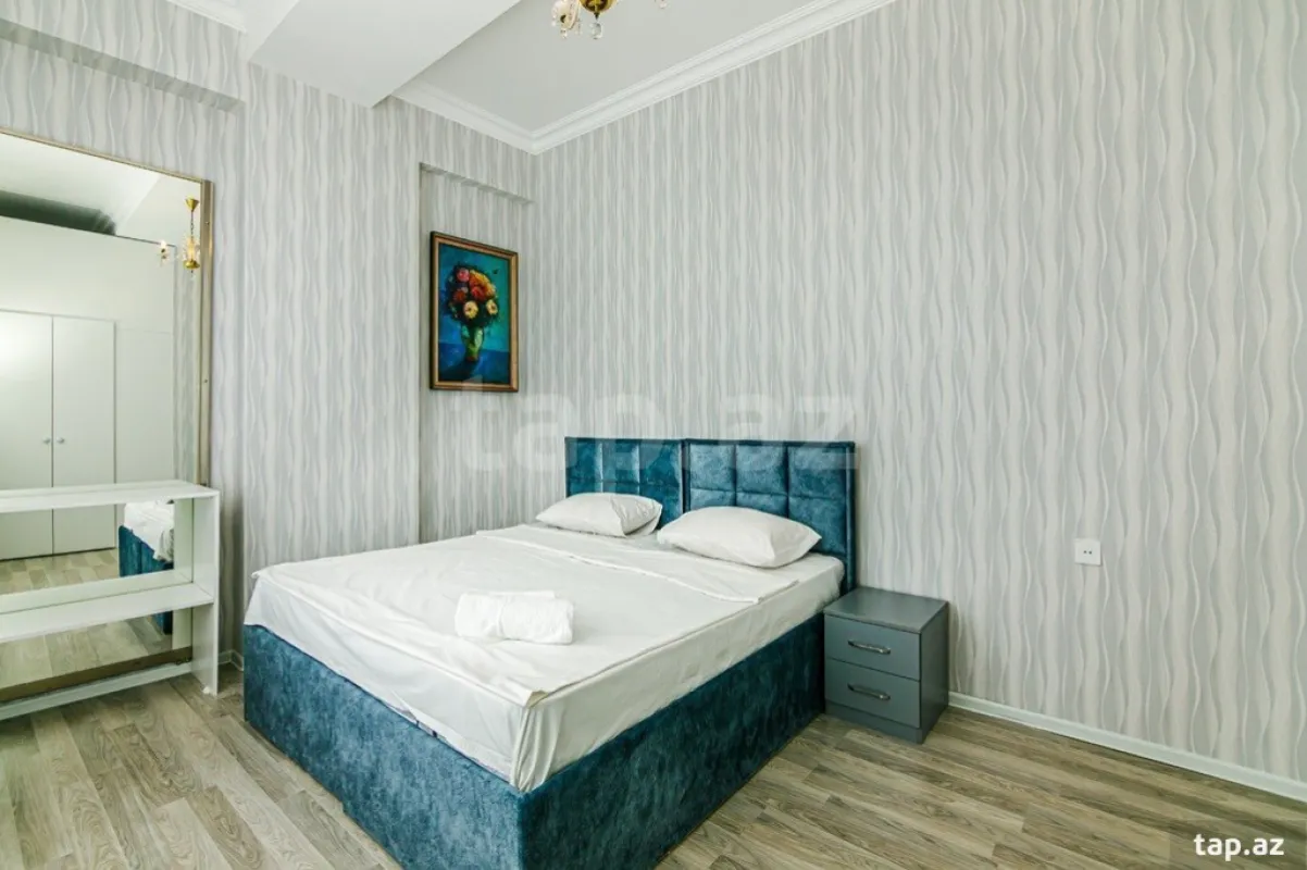 Kirayə verilir 3 otaqlı yeni tikili 100 m²