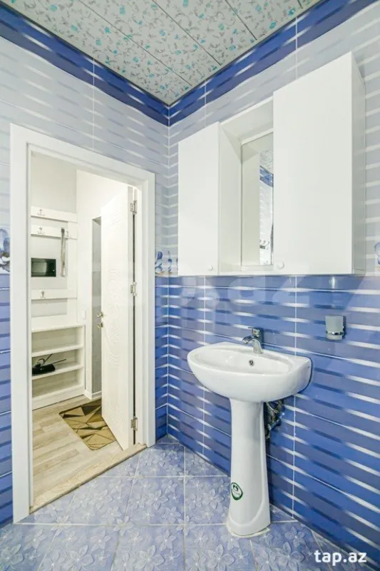 Kirayə verilir 3 otaqlı yeni tikili 100 m²