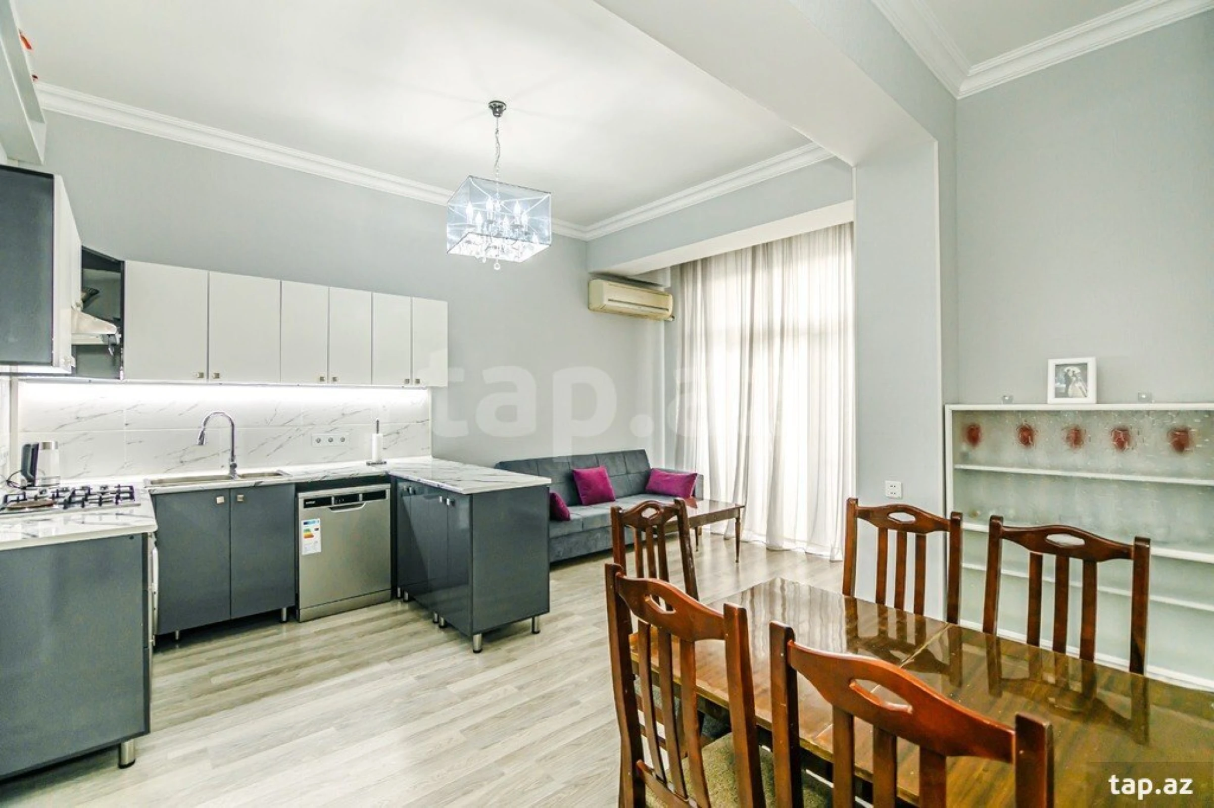 Kirayə verilir 3 otaqlı yeni tikili 100 m²