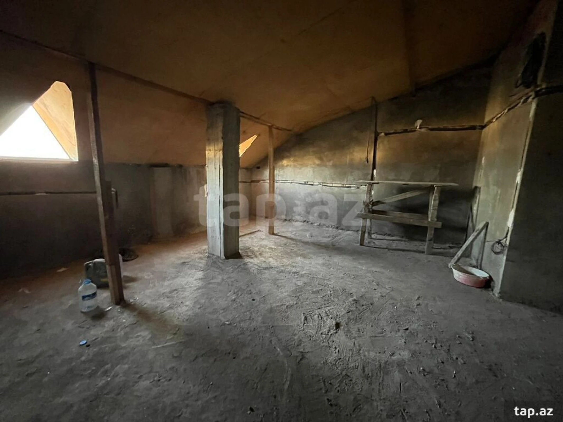 Satılır 2 otaqlı yeni tikili 85 m²