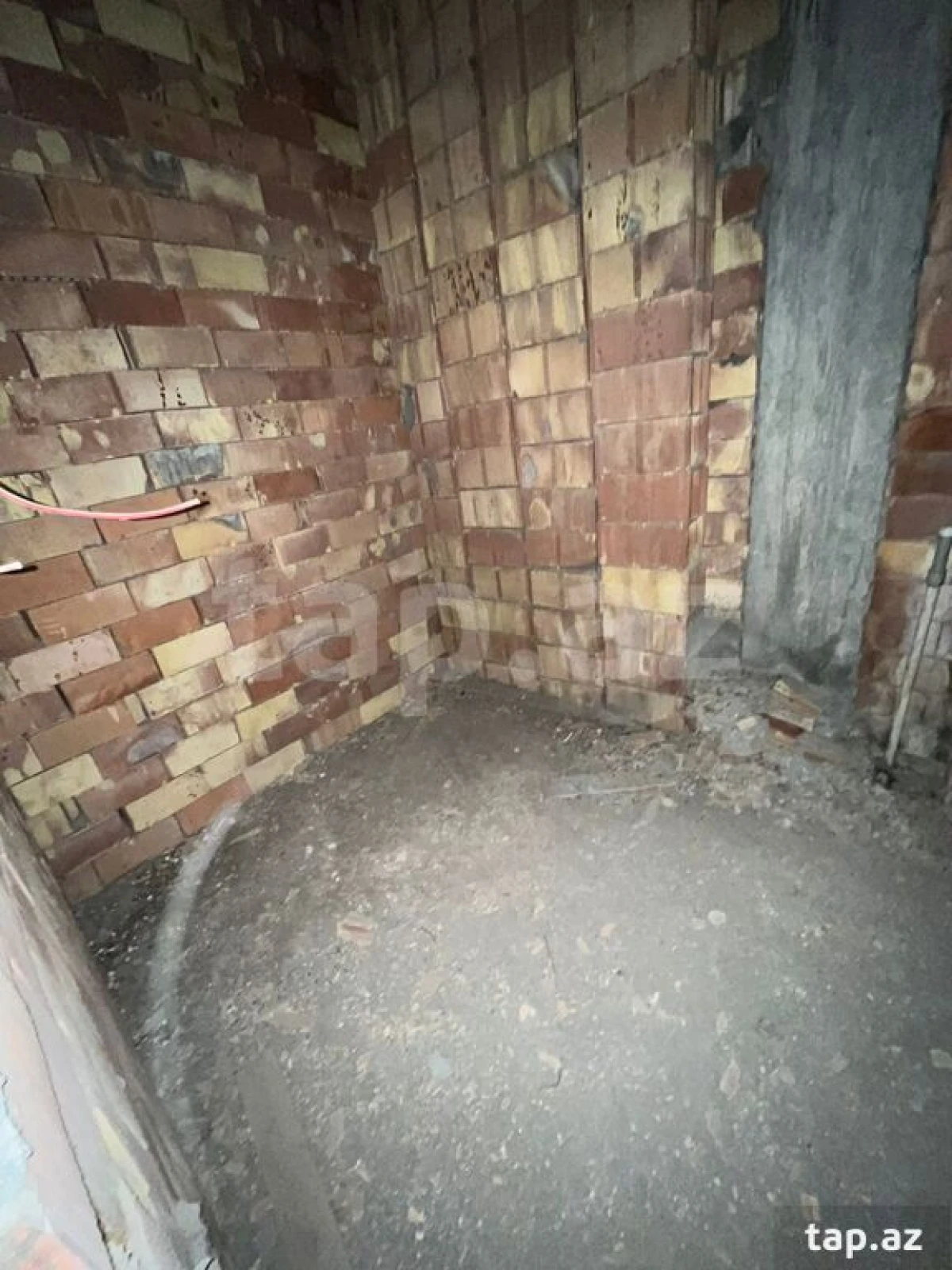 Satılır 2 otaqlı yeni tikili 85 m²