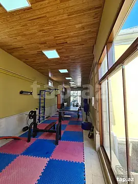 Kirayə verilir 4 otaqlı həyət evi 240 m²