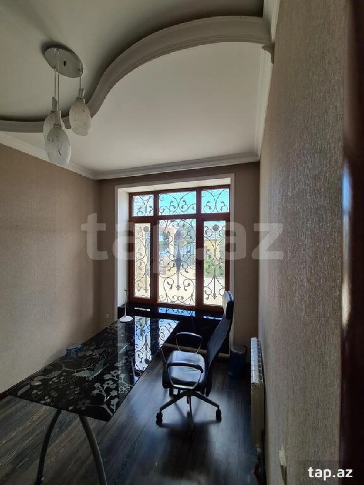 Kirayə verilir 4 otaqlı həyət evi 240 m²