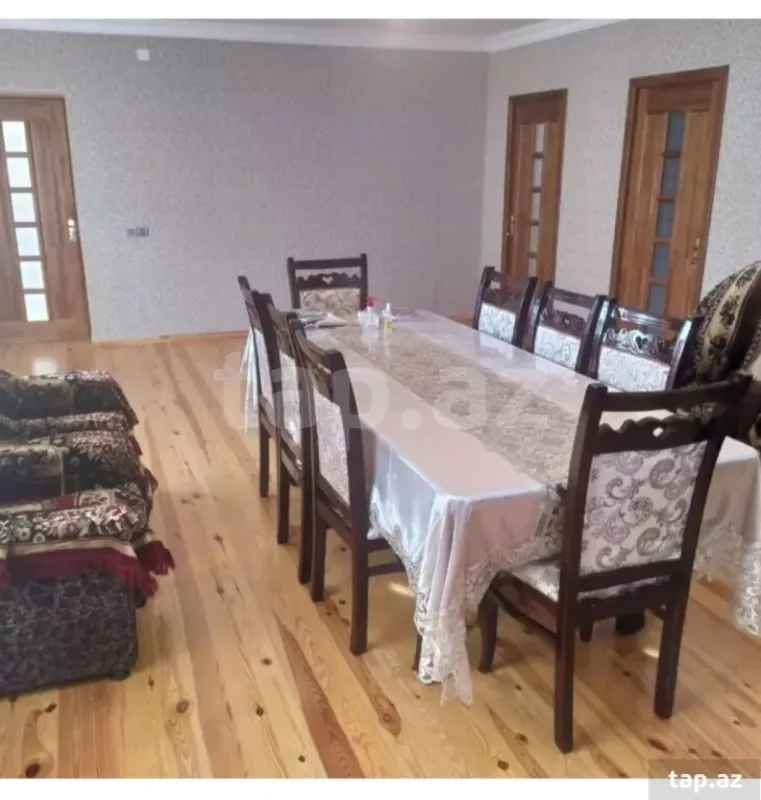 Satılır 7 otaqlı həyət evi