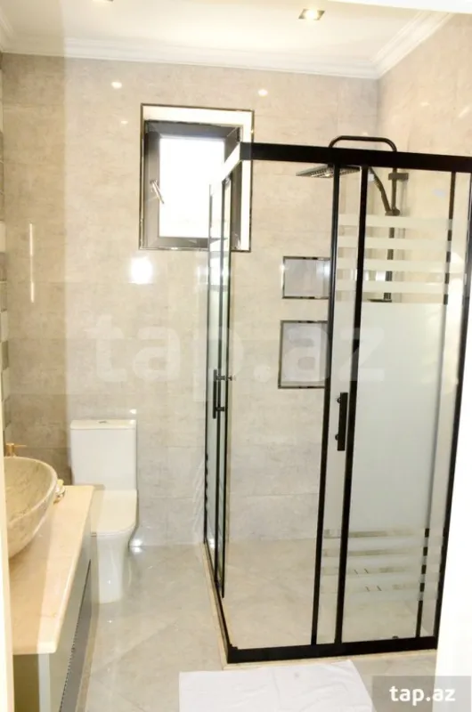 Kirayə verilir 6 otaqlı həyət evi