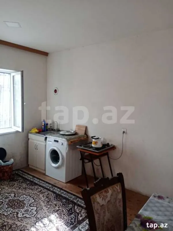 Satılır 4 otaqlı həyət evi