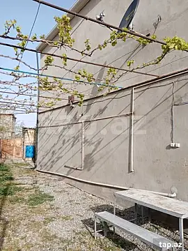 Satılır 4 otaqlı həyət evi