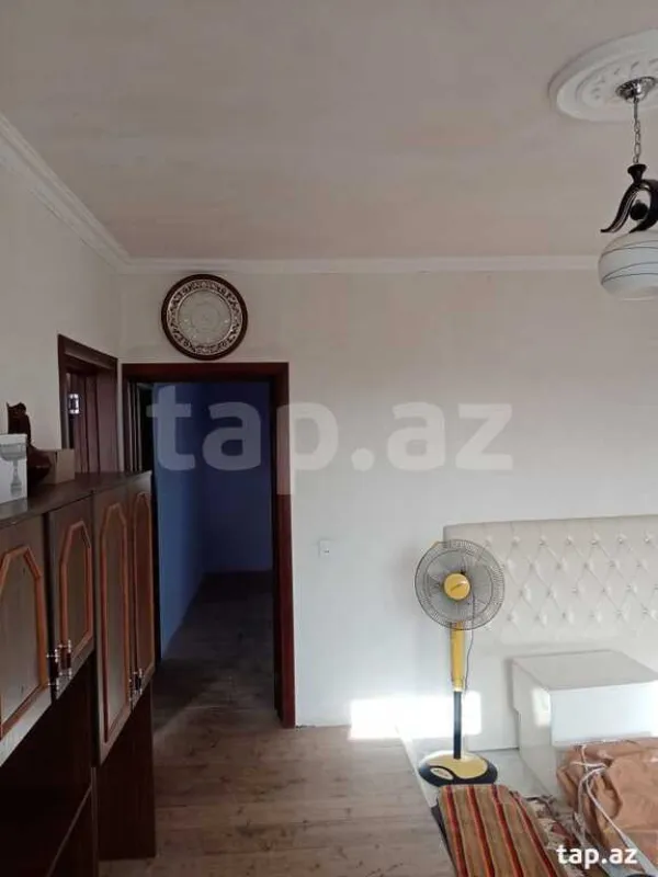 Satılır 4 otaqlı həyət evi
