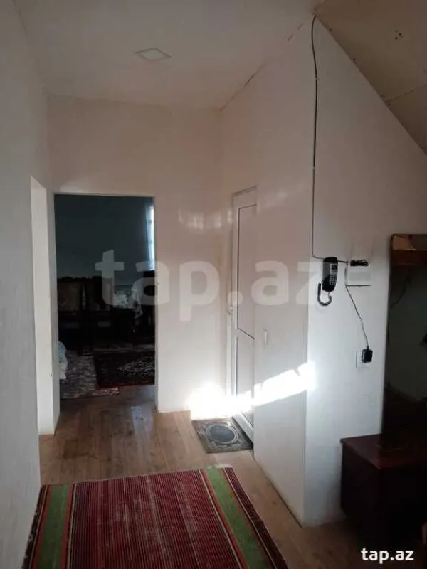 Satılır 4 otaqlı həyət evi