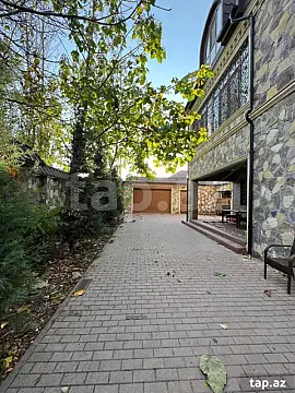 Kirayə verilir 7 otaqlı həyət evi