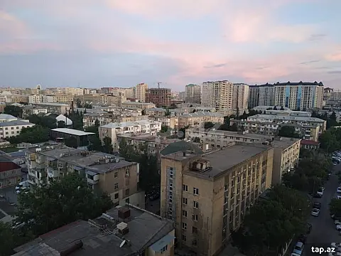 Satılır 2 otaqlı yeni tikili 101 m²