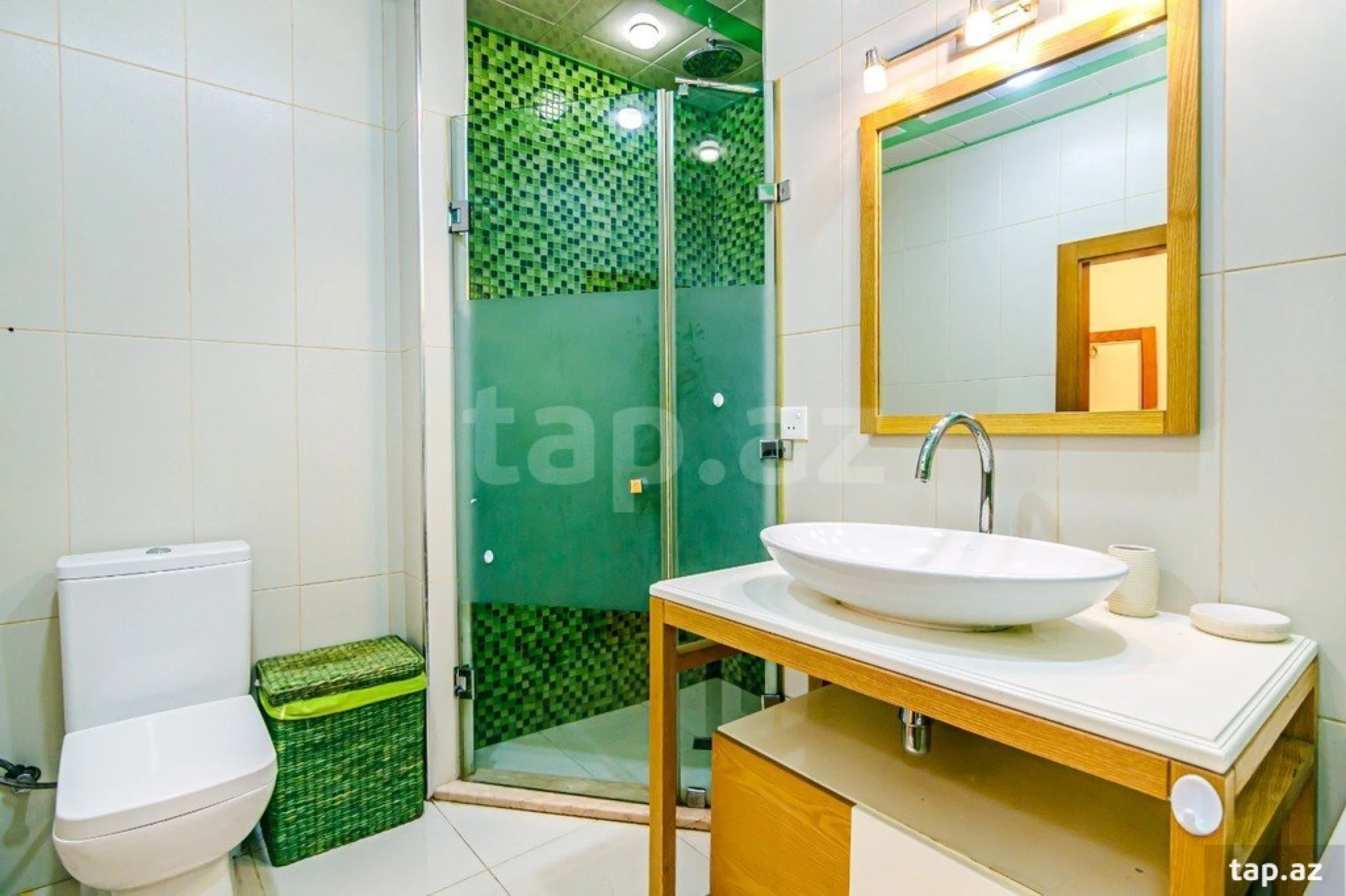 Kirayə verilir 2 otaqlı mənzil 80 m²