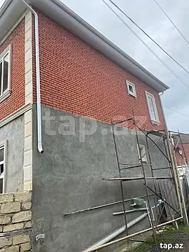 Satılır 6 otaqlı həyət evi