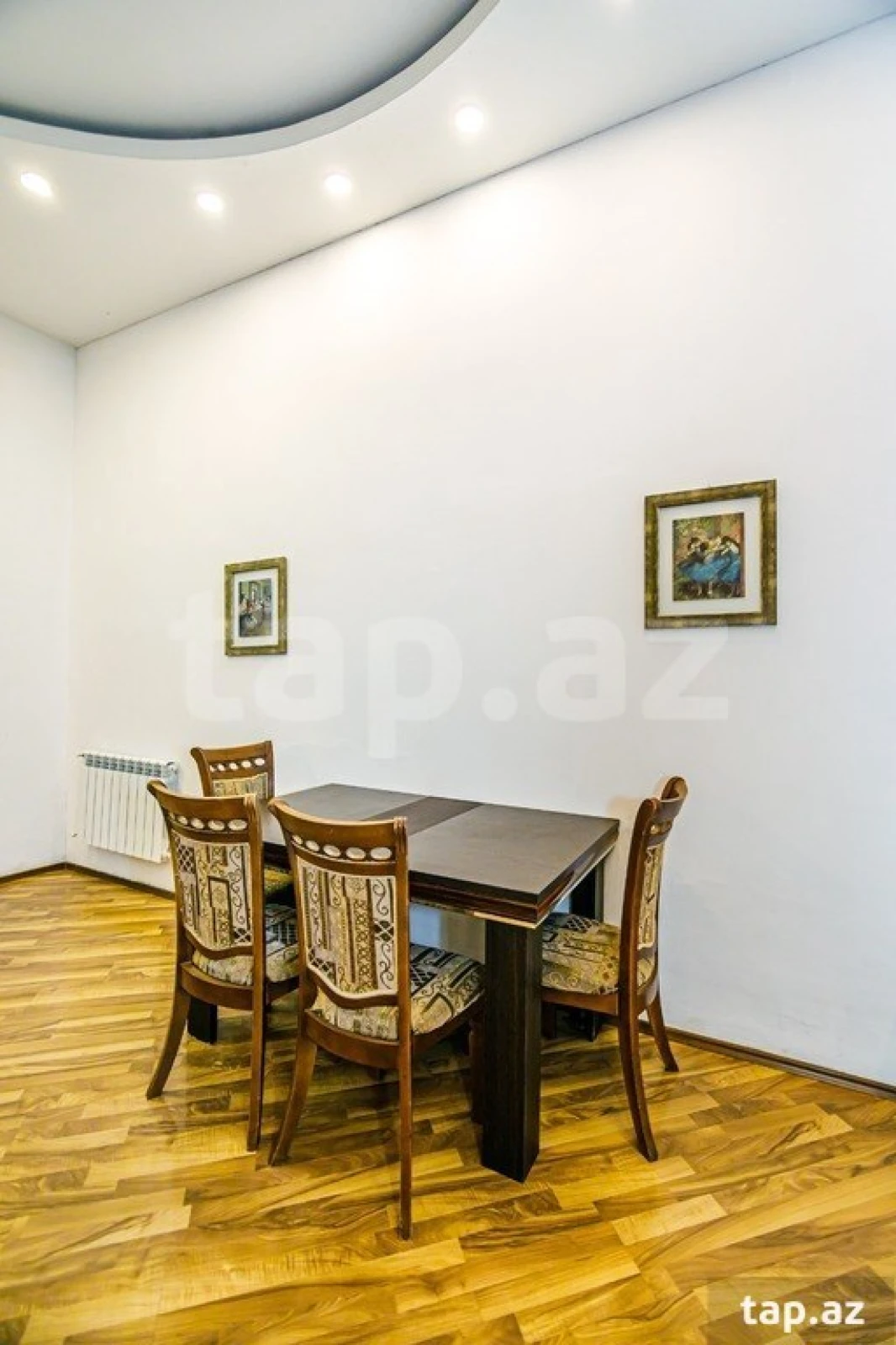 Kirayə verilir 3 otaqlı mənzil 117 m²