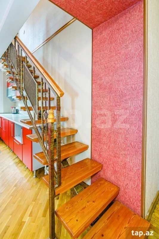 Kirayə verilir 3 otaqlı mənzil 120 m²